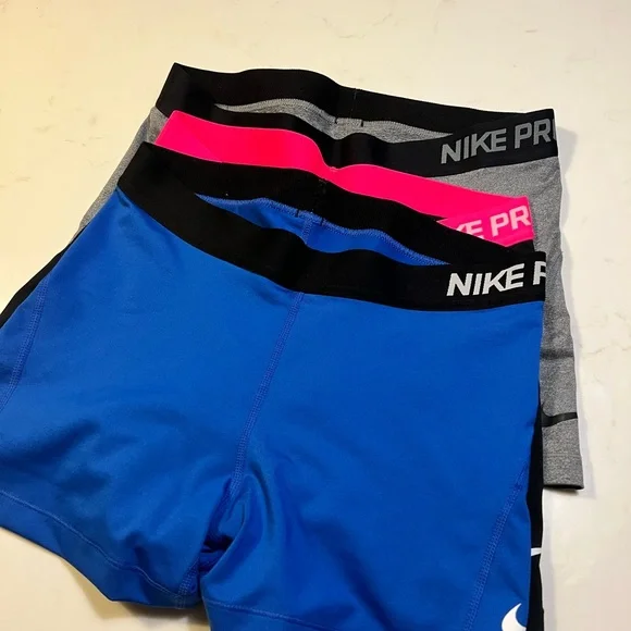 Sold - Picture 3 of 6